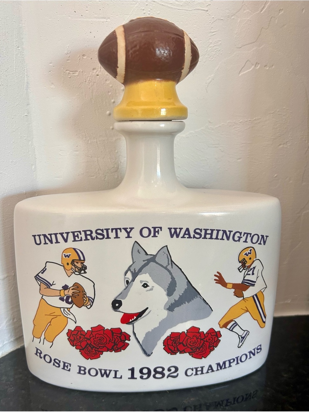 University of Washington Huskies 1982 Rose Bowl Champions Whiskey Decanter